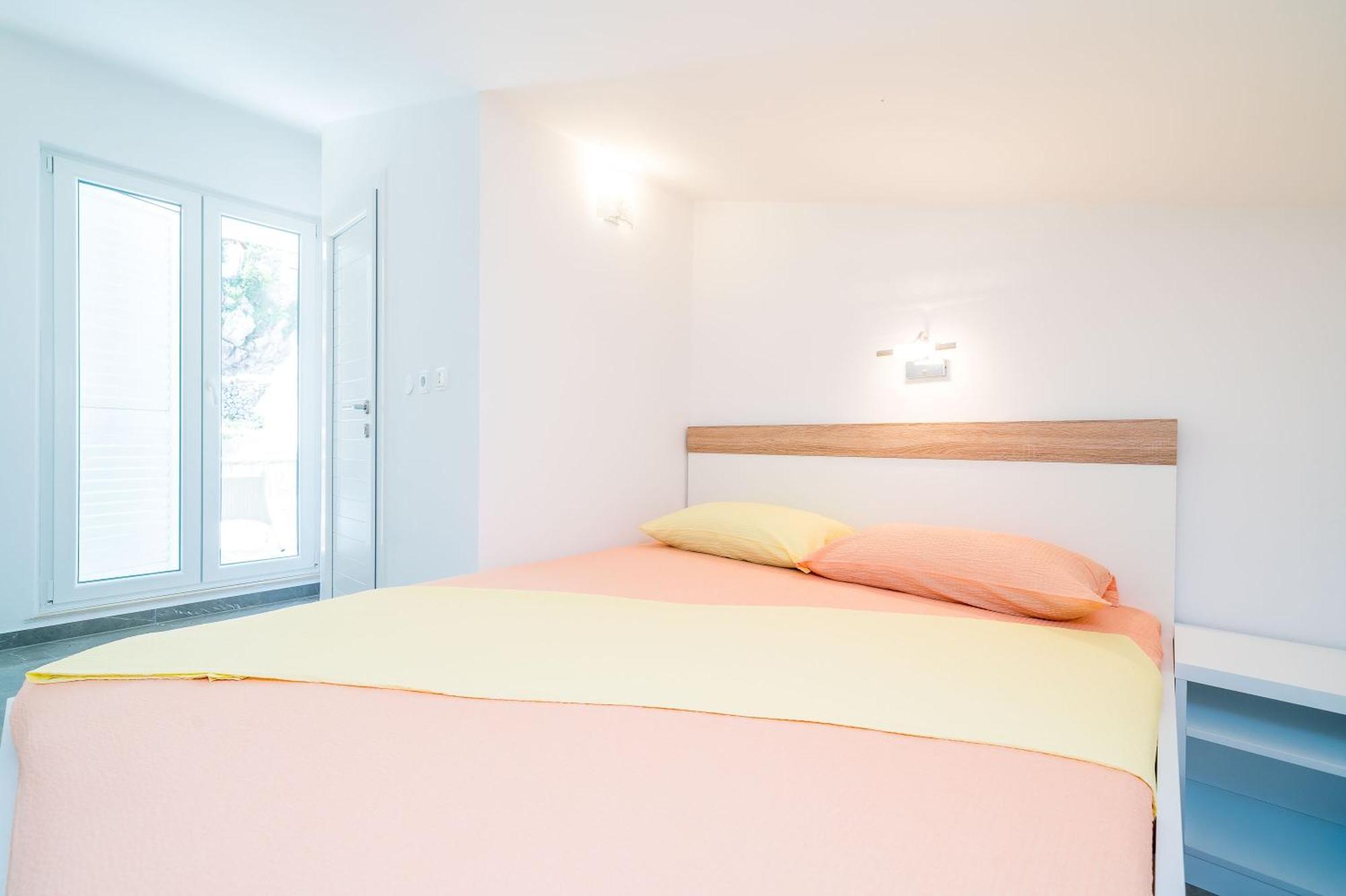 Rooms & Apartments Barisic 米利尼 客房 照片